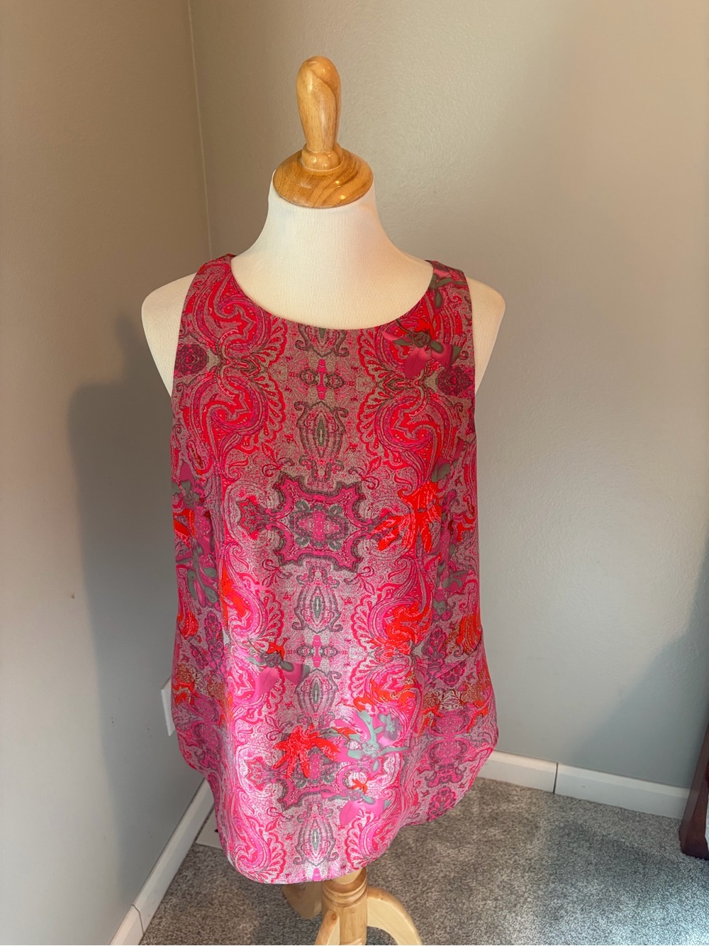 CAbi Pink and Red Paisley Sleeveless Jubilee Tunic Tank #127